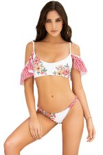 Ensemble bikini tanga fleuri aux Hamptons