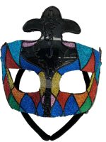 Petit masque multicolore ludique
