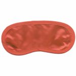 Masque en satin rouge sensuel