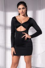 Robe courte manches longues à découpes