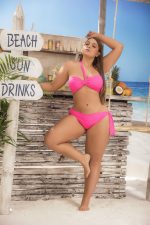 Bikini fuchsia grande taille à lanières