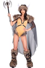Costume viking médiéval chic avec fourrure et cape