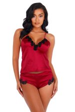 Ensemble satin rouge brodé noir
