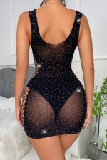 Robe lingerie strassée sans coutures