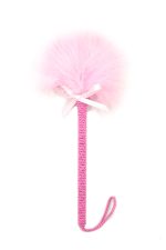 Plumette rose satinée pour jeux sensuels