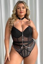 Body grande taille à strass et harnais