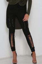 Legging daim à lacets sexy